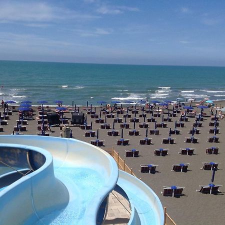 Ccc Holiday Properties Le Vele Ccc Montalto di Castro Eksteriør billede