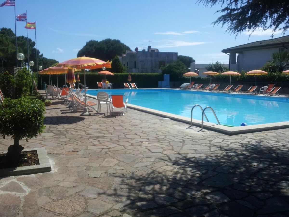 Ccc Holiday Properties Le Vele Ccc Montalto di Castro Eksteriør billede
